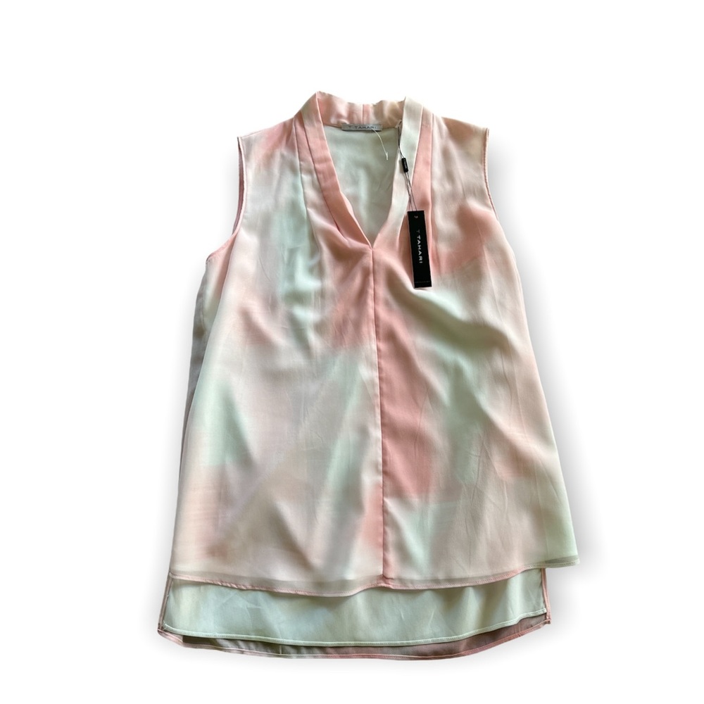 NWT T Tahari Edie V-Neck Sleeveless Top || Size XS